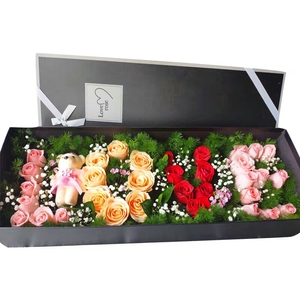 love  紅玫瑰，粉玫瑰，香檳玫瑰混搭禮盒1個